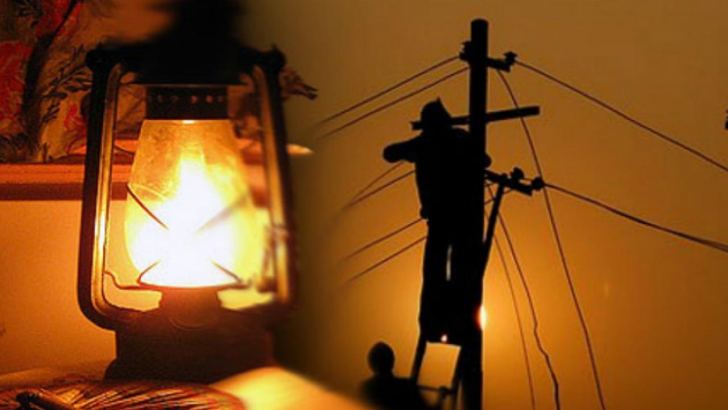 Power cut un homme coupe l electricite au Sri Lanka